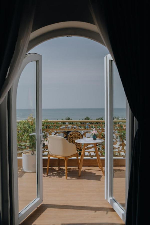 Paris Hotel Binh Thuan Tuy Phong エクステリア 写真